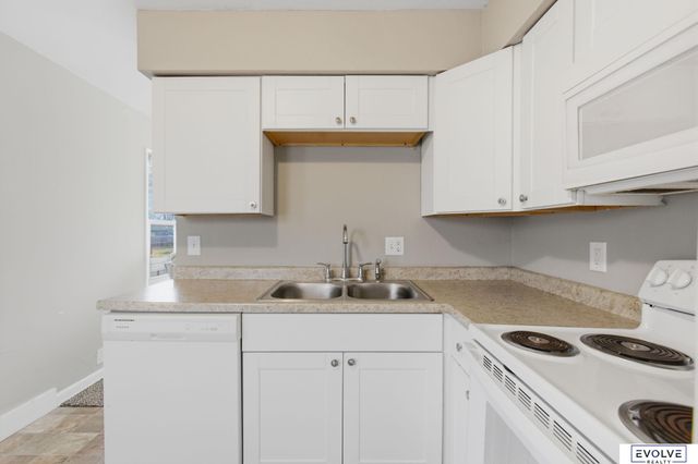 2900 8Th Avenue, Council Bluffs, IA 51501