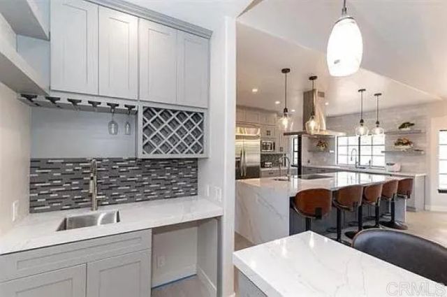 29979 Robbie Lane, Vista, CA 92084