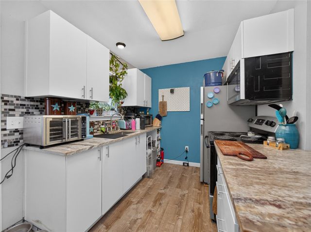 1104 S Boundary ST, Burnet, TX 78611