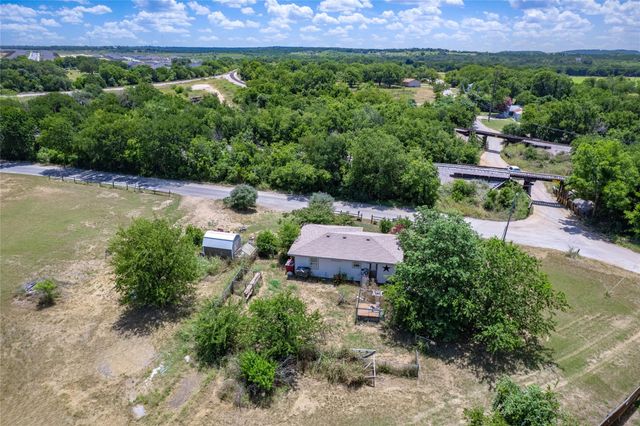 1104 S Boundary ST, Burnet, TX 78611