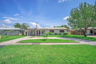 741 NE 8th Street, Pompano Beach, FL 33060
