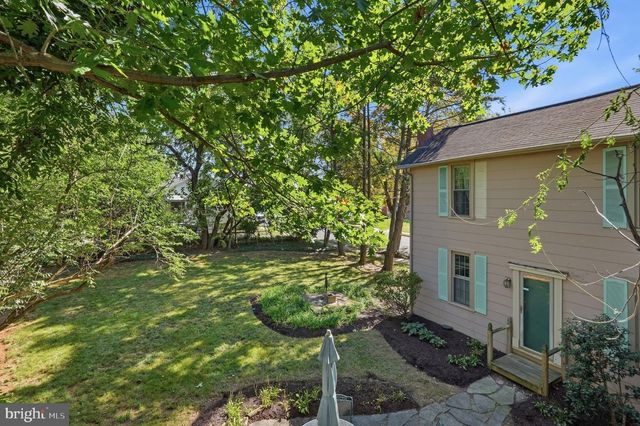 6027 29TH ST N, Arlington, VA 22207