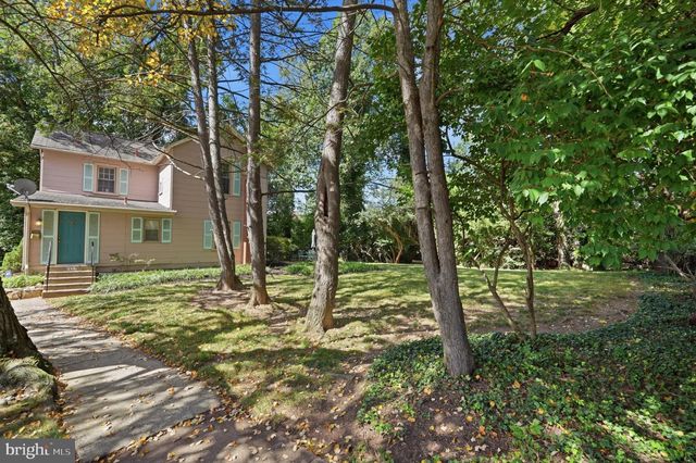 6027 29TH ST N, Arlington, VA 22207