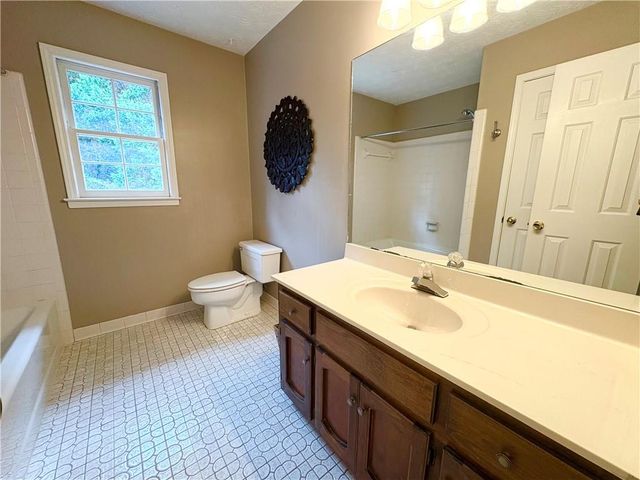 2971 Brookside Run, Snellville, GA 30078