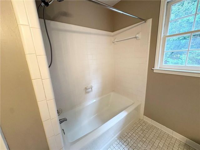 2971 Brookside Run, Snellville, GA 30078