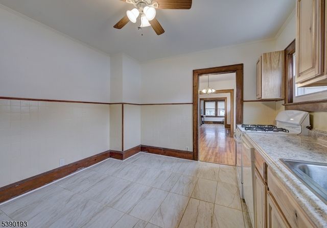 24 Brook St, Springfield Twp., NJ 07081