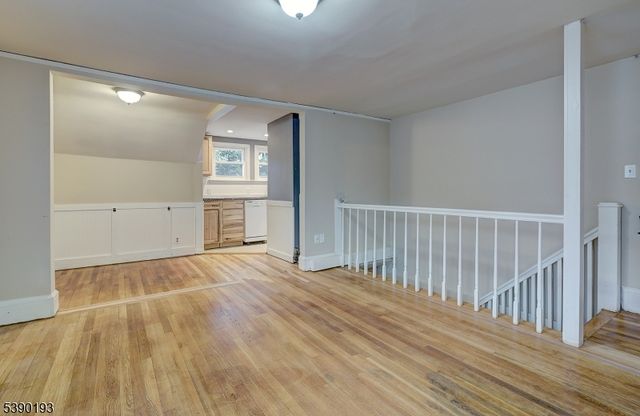 24 Brook St, Springfield Twp., NJ 07081