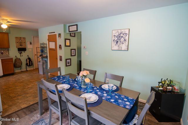 17 Primrose Avenue, Moreau, NY 12803