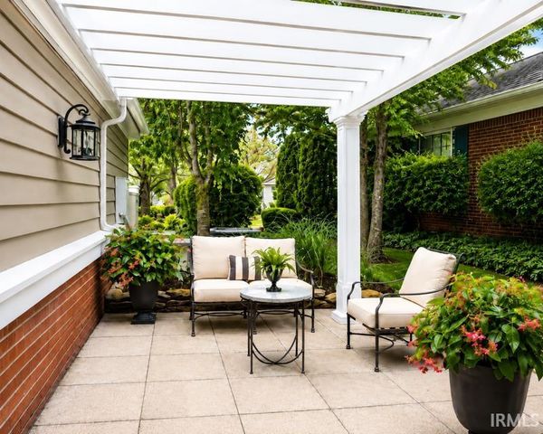 2330 Turnberry Lane, Fort Wayne, IN 46814