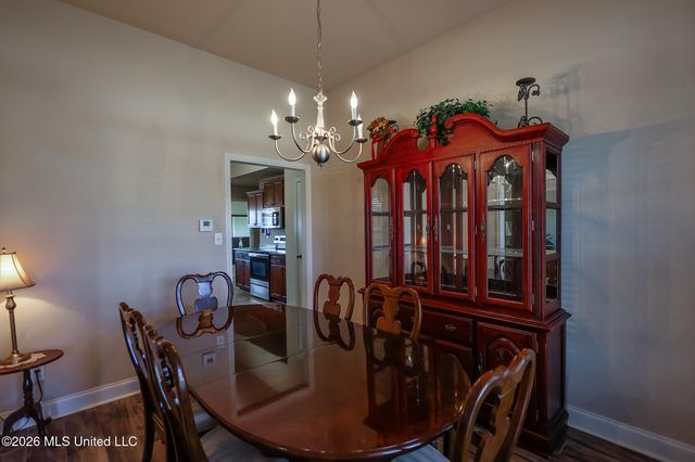 7693 W Woodridge Drive, Southaven, MS 38672