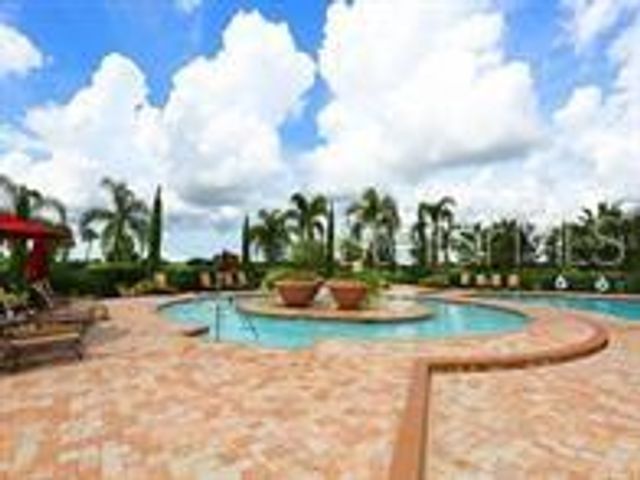 7607 GRAND ESTUARY TRAIL 302, Bradenton, FL 34212