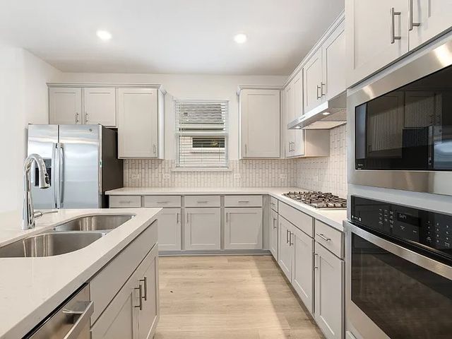15029 Hierba Mora dr, Fort Worth, TX 76052