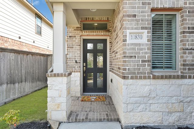 10830 Cassiopeia Creek Circle, Richmond, TX 77406