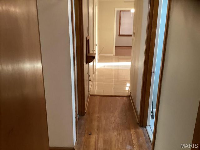 7143 Roland Blvd, Northwoods, MO 63121