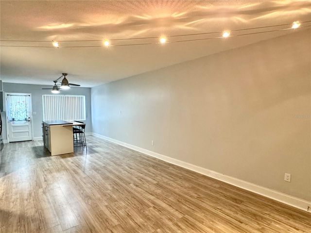 825 N PRIMROSE DRIVE 110, Orlando, FL 32803