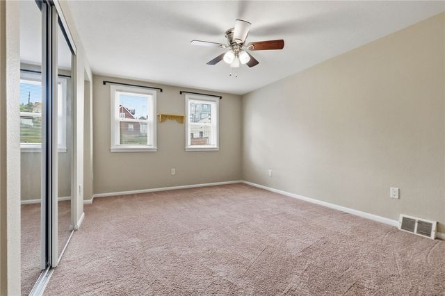 136 Dilworth St, Mt Washington, PA 15211