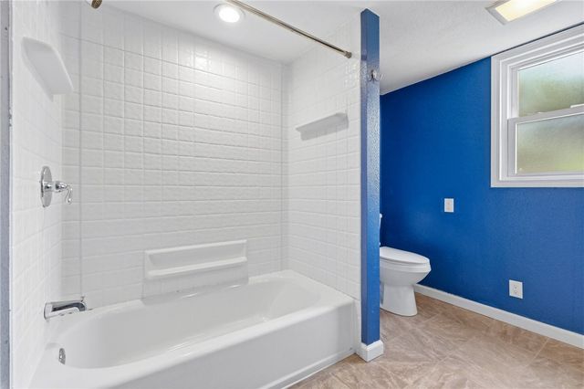 136 Dilworth St, Mt Washington, PA 15211