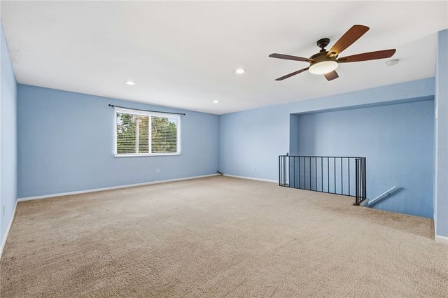 136 Dilworth St, Mt Washington, PA 15211