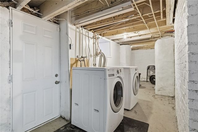 136 Dilworth St, Mt Washington, PA 15211