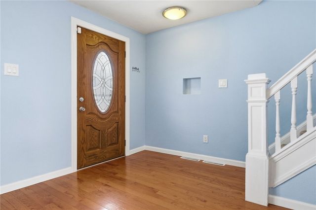136 Dilworth St, Mt Washington, PA 15211