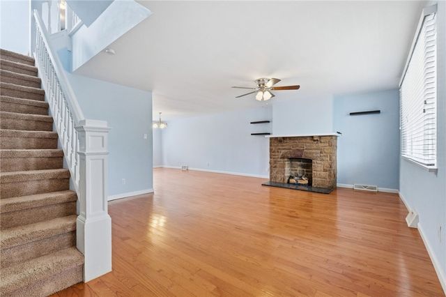 136 Dilworth St, Mt Washington, PA 15211