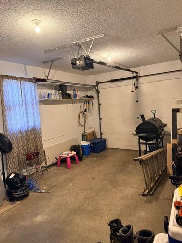 1080 N Industrial Drive, Houston, MO 65483