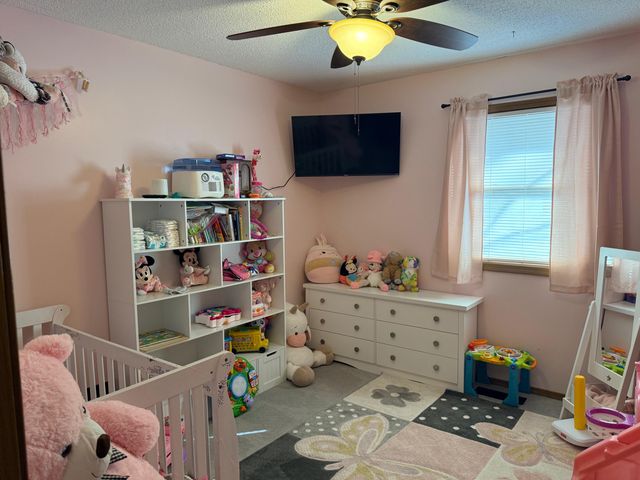 1080 N Industrial Drive, Houston, MO 65483