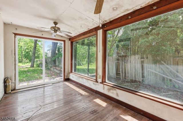 71 Center St, West Milford Twp., NJ 07480