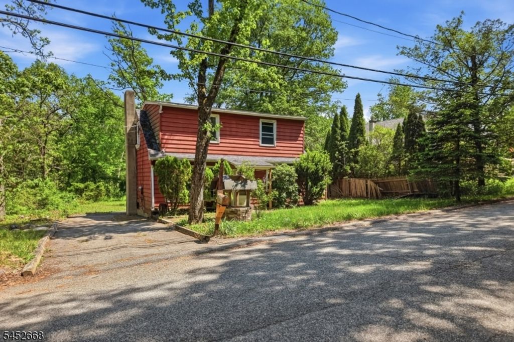 71 Center St, West Milford Twp., NJ 07480 — photo 3