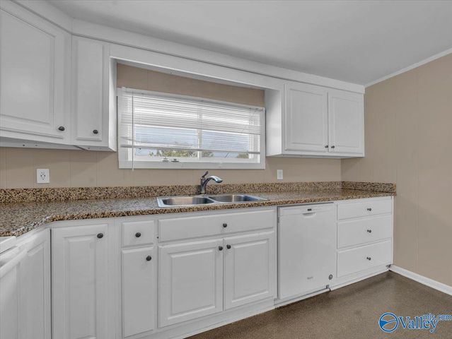 600 Beirne Avenue NE, Huntsville, AL 35801