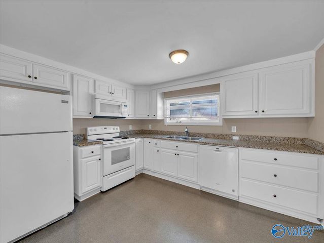 600 Beirne Avenue NE, Huntsville, AL 35801