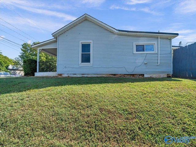 600 Beirne Avenue NE, Huntsville, AL 35801