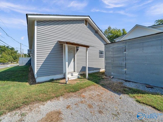 600 Beirne Avenue NE, Huntsville, AL 35801