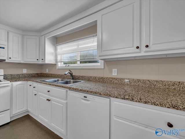 600 Beirne Avenue NE, Huntsville, AL 35801