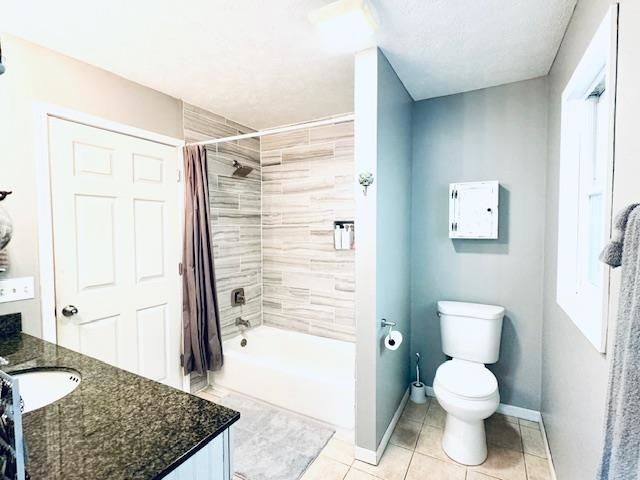 2219 Black Forest Lane, Traverse City, MI 49696