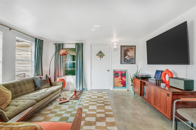 5117 Slate Street, Fort Worth, TX 76114