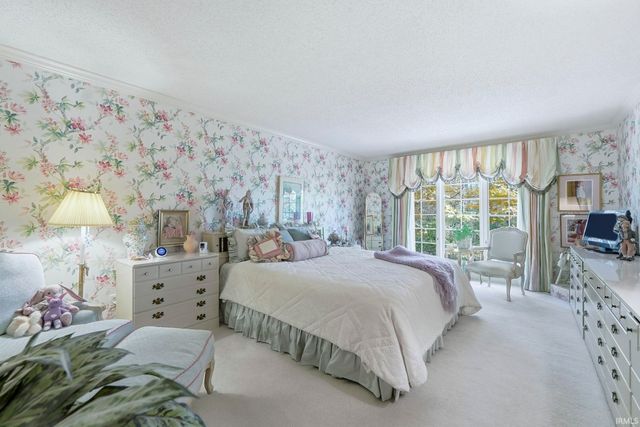 2629 Foxchase Run, Fort Wayne, IN 46825