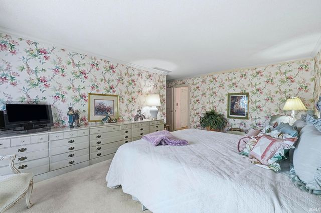 2629 Foxchase Run, Fort Wayne, IN 46825