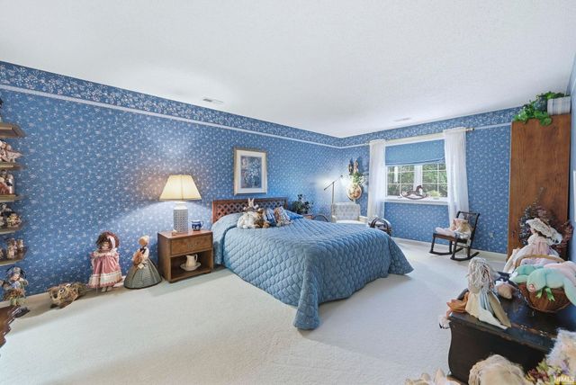 2629 Foxchase Run, Fort Wayne, IN 46825