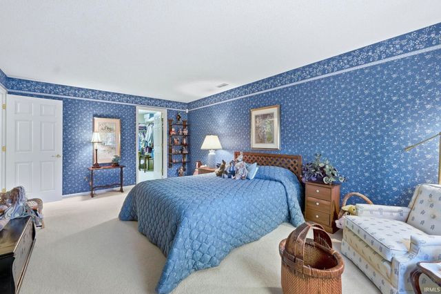 2629 Foxchase Run, Fort Wayne, IN 46825