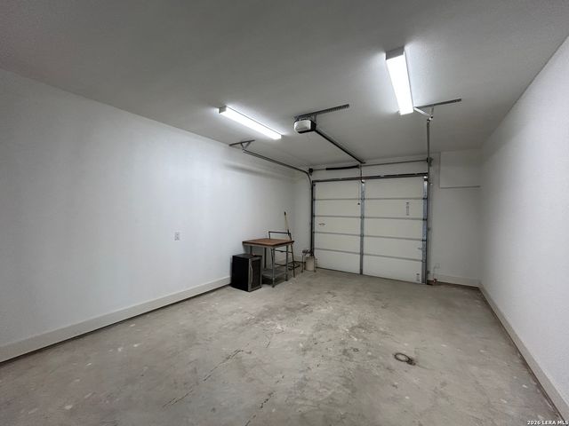 1269 N Academy, New Braunfels, TX 78130