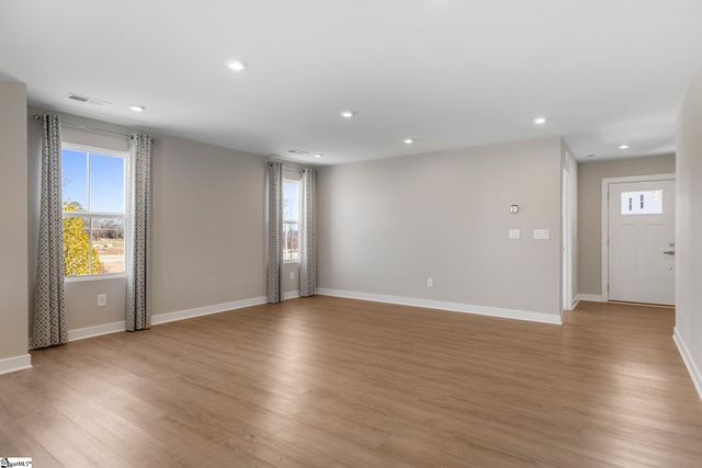 1277 Eutaw Springs Drive, Woodruff, SC 29375