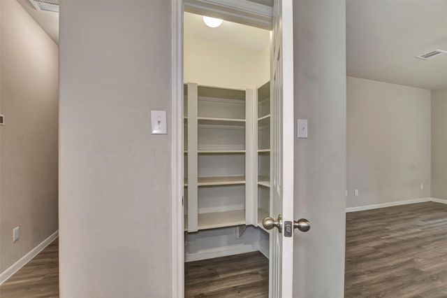 10029 Ocelot Court, Magnolia, TX 77354