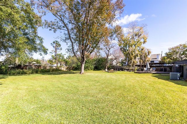 2330 NARCISSUS AVENUE, Sanford, FL 32771