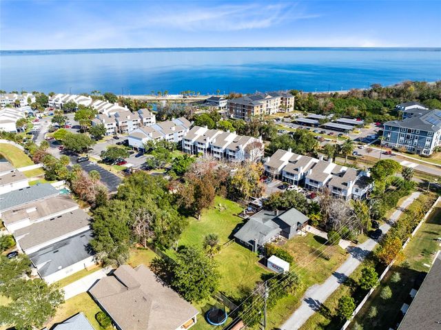 2330 NARCISSUS AVENUE, Sanford, FL 32771