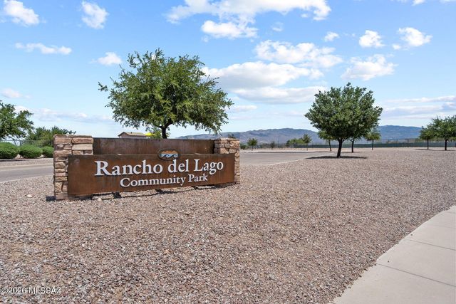 10464 S Cutting Horse Drive, Vail, AZ 85641