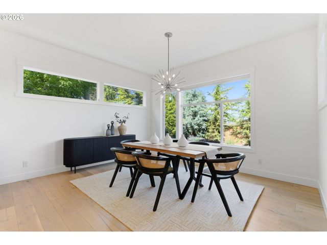 13236 AMBER Pl, Lake Oswego, OR 97034