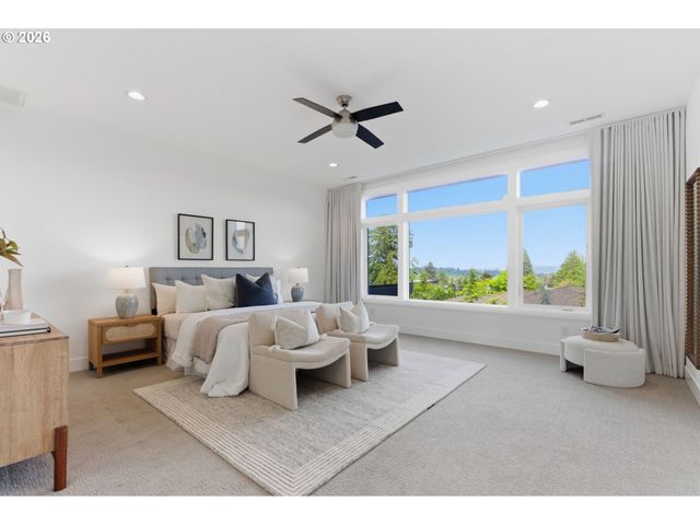 13236 AMBER Pl, Lake Oswego, OR 97034