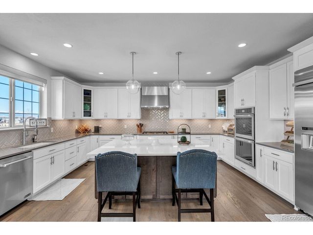 1054 Carbonate Ct, Erie, CO 80516