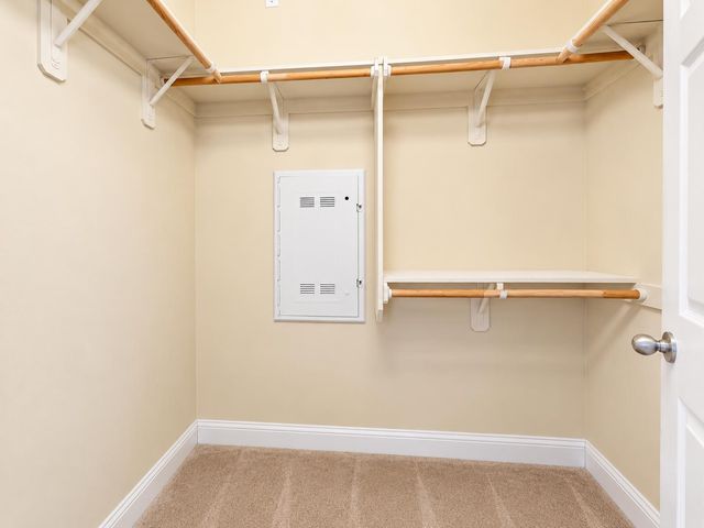197 N Oxford Avenue, Clovis, CA 93612